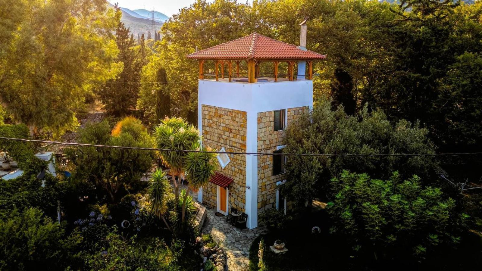 Steinturm Mit Dach-Terrasse Zwischen Fluss, Meer Und Gebirge- Spiti Pirgos Paralia Sergoulas Экстерьер фото